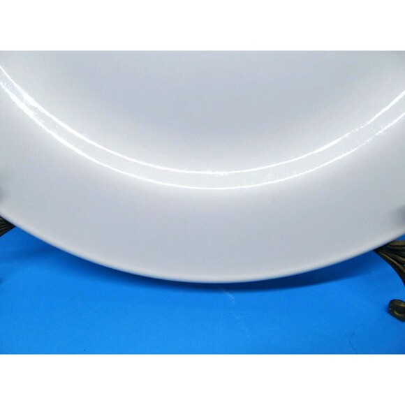 Pottery Barn Great White l1 3/4" Dinner Plate VGC - Picture 2 of 9